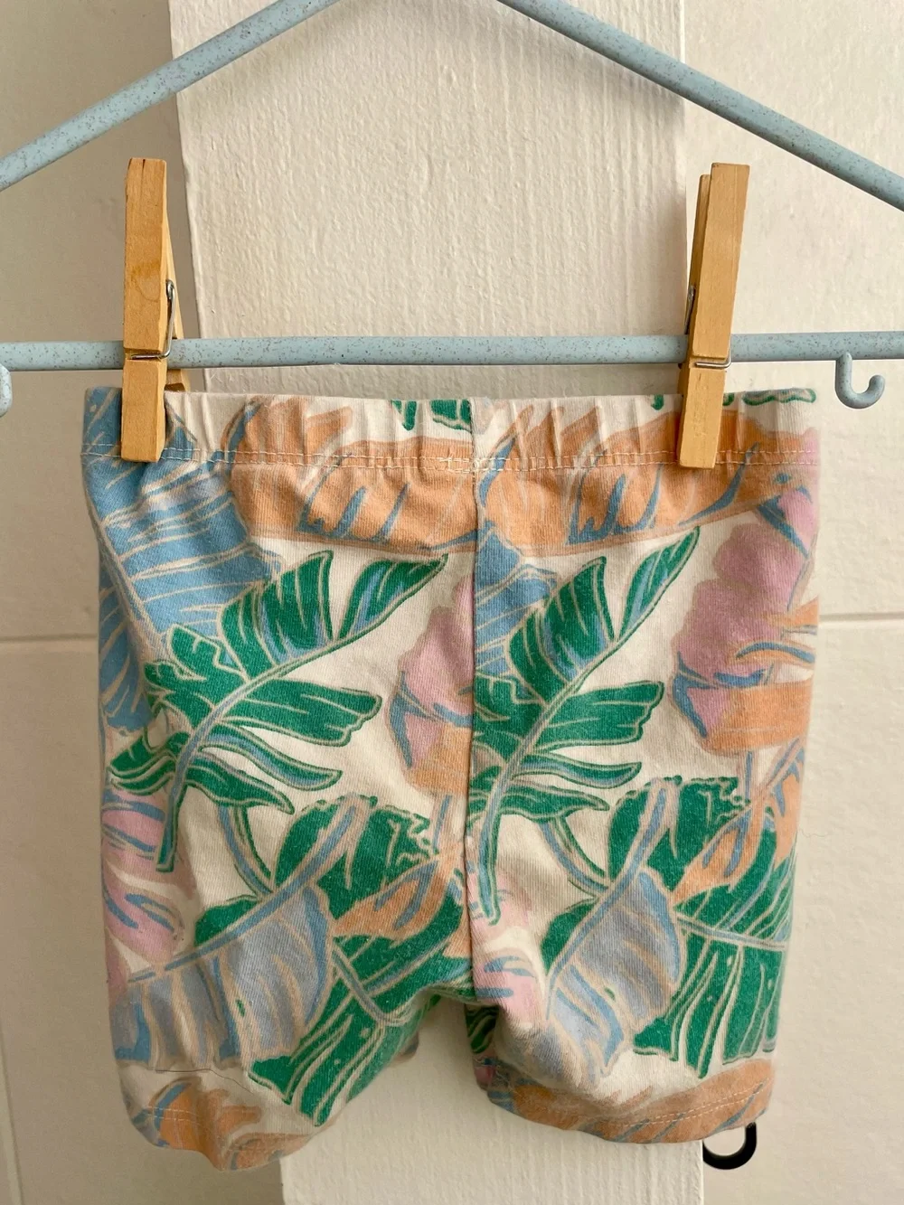 Cat & Jack Tropical Leaf Bike Shorts - Cream, Green, Blue & Pink
